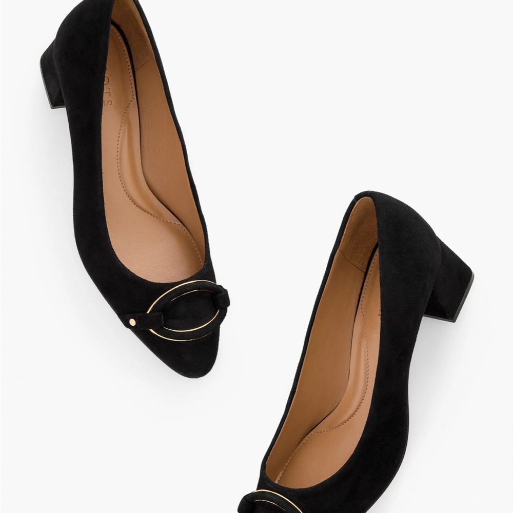 New in Box - TALBOTS BLACK KAYLA BUCKLE PUMPS - Size 8.5